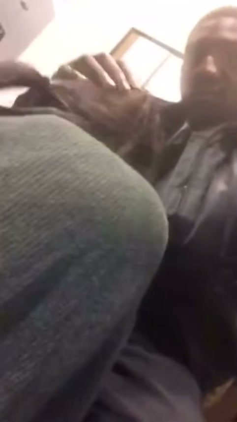 Lost her apartment keys so she sucks security guard for new ones
