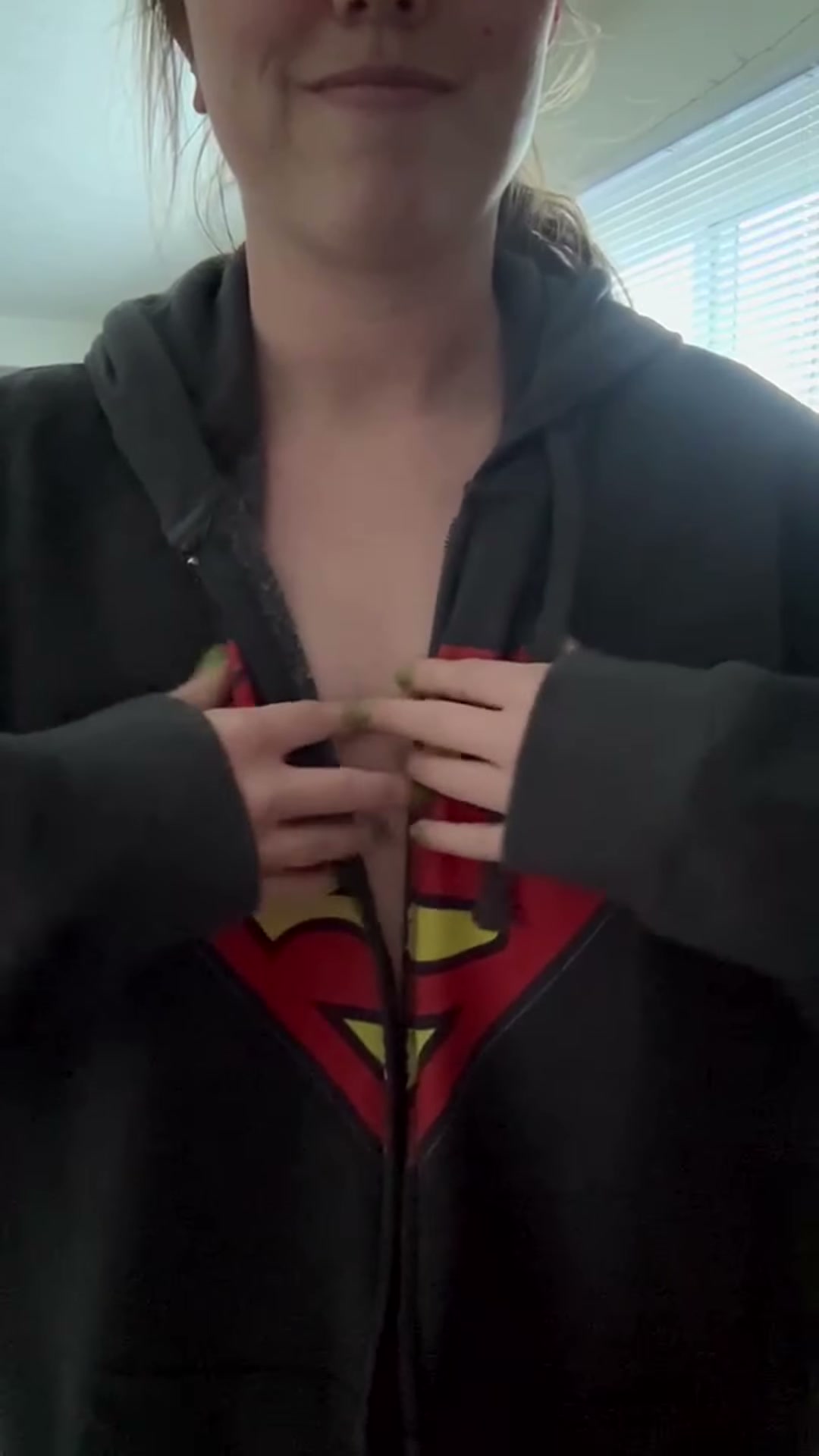 It’s a bird … it’s a plane … it’s supertits! ❤️💙💛 29f