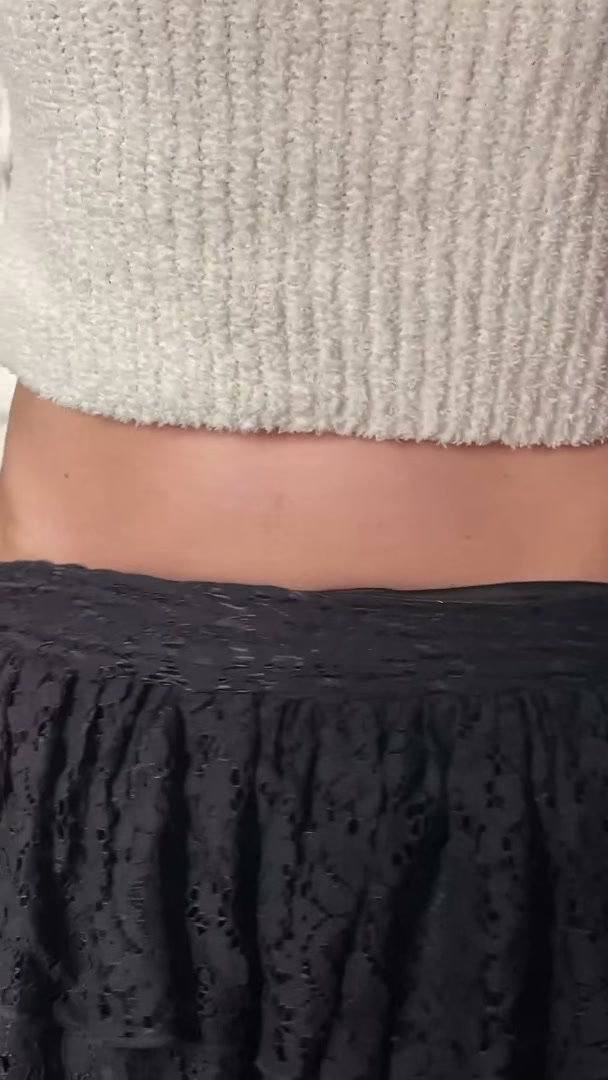 I hope there are guys here who enjoy natural bodies and hairy pussies