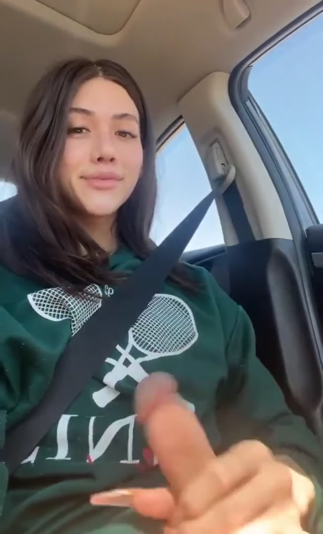 Would she make a good road trip buddy? TS Yuna (gif)