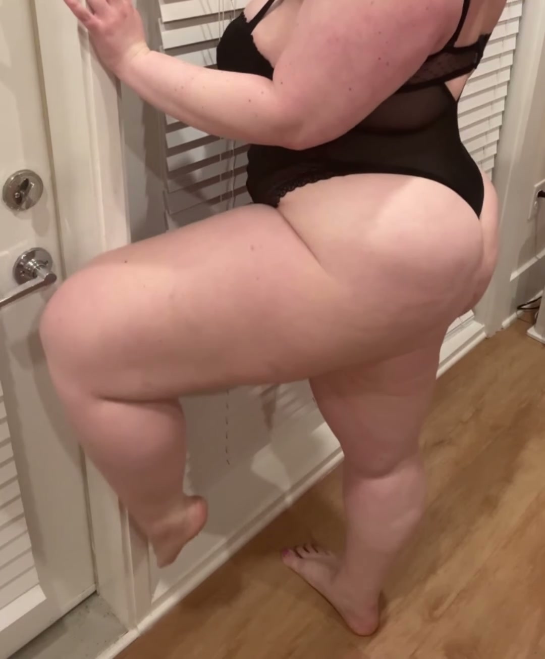 If ur above 21, would u fuck me without a condom? BE HONEST