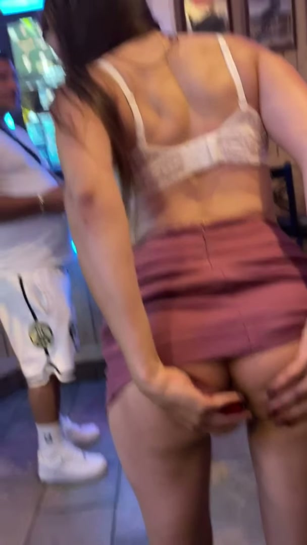 I want everyone at the bar to know I love anal