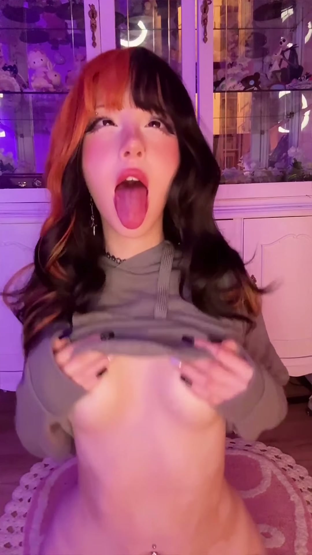Does ahegao actually make guys horny??