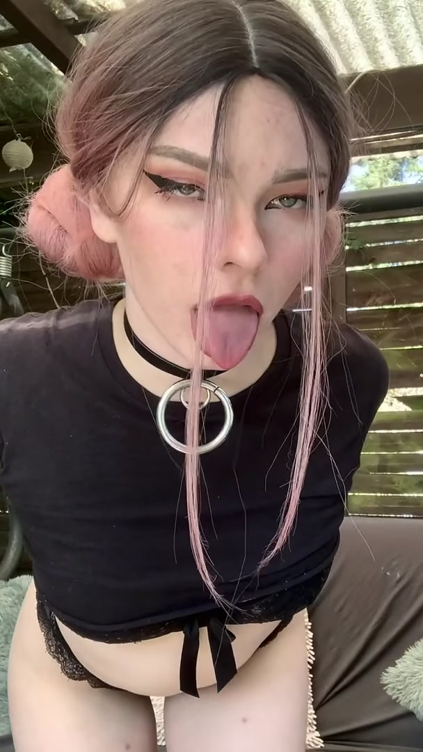 I hope 100 men get hard seeing this 🤭💦