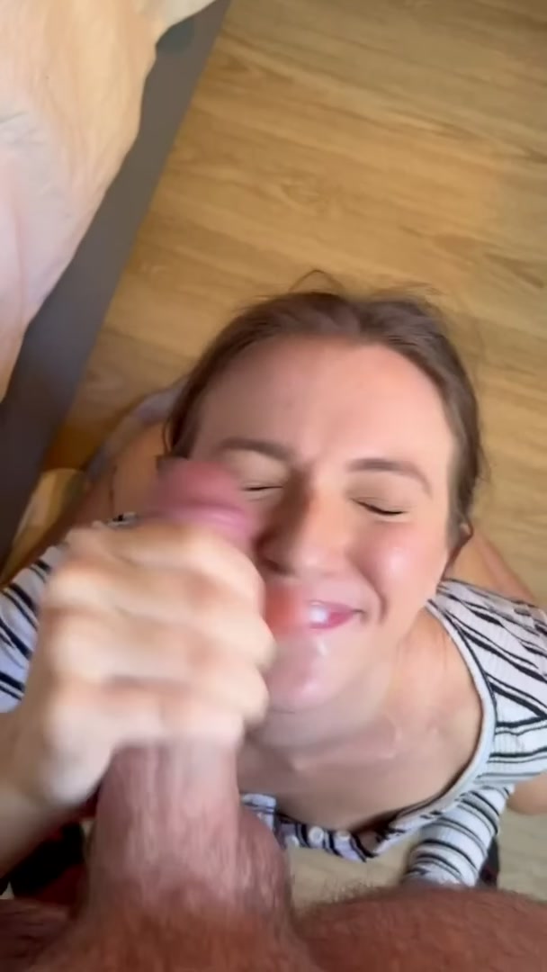 It just keeps cumming 🥵
